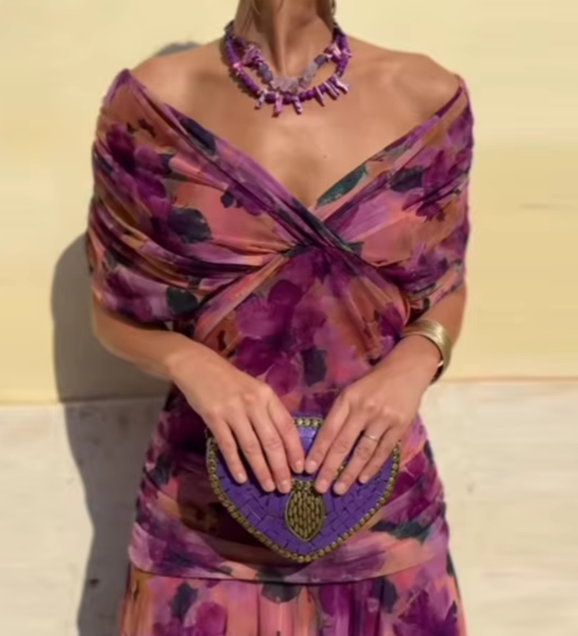 Louise | Elegantes Maxikleid mit V-Ausschnitt