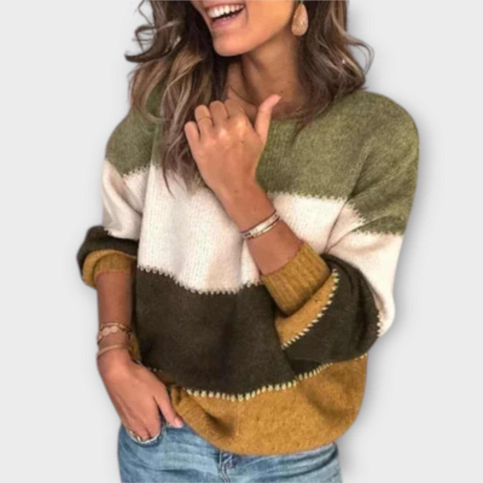 Karolína | Stilisiertes gestreiftes Hoodie