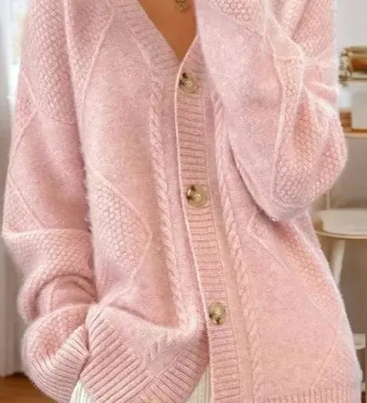 Klára | Strickjacke mit feiner Textur