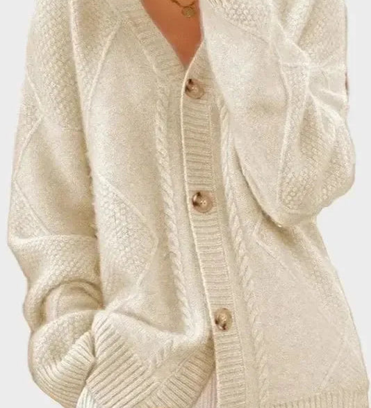 Klára | Strickjacke mit feiner Textur